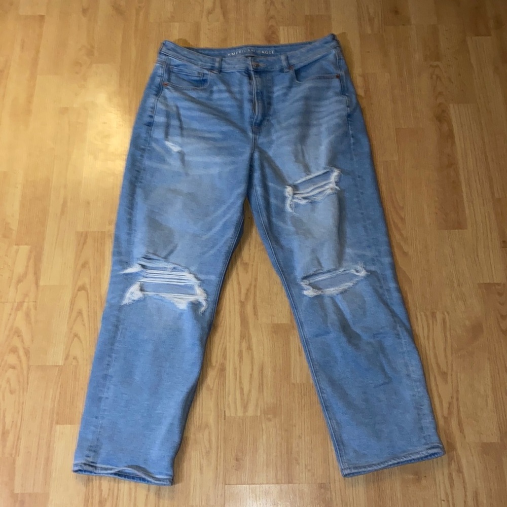 Mom jeans from American Eagle